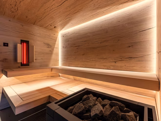 finesse-sauna-eiche-rissig (2)